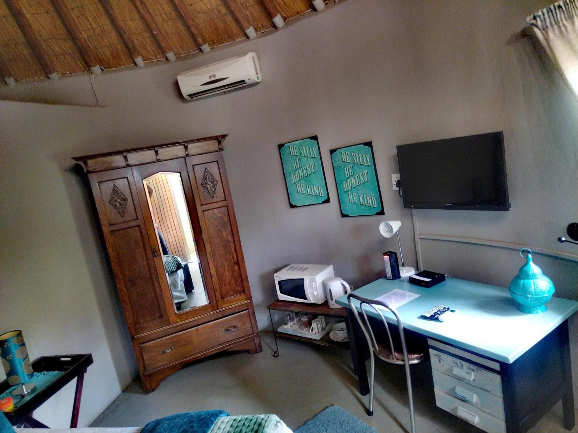 Africas Eden Guesthouse Mookgophong ภายนอก รูปภาพ