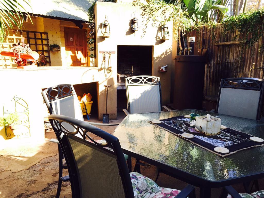 Africas Eden Guesthouse Mookgophong ภายนอก รูปภาพ